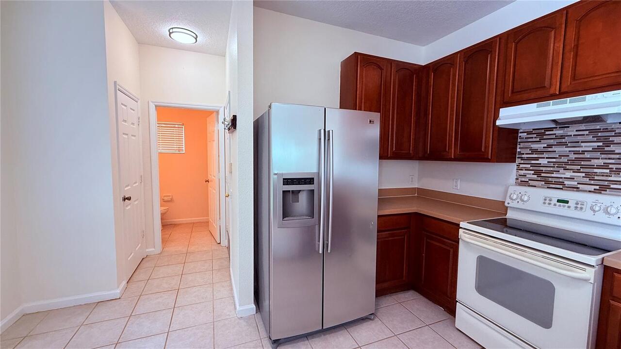 Listing Photo 9