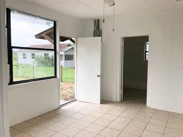 Listing Photo 6