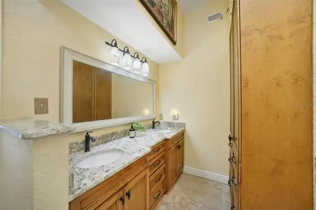 Listing Photo 29