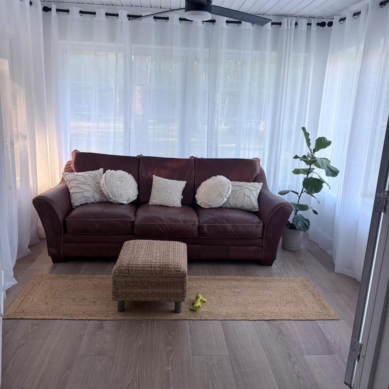 Listing Photo 15