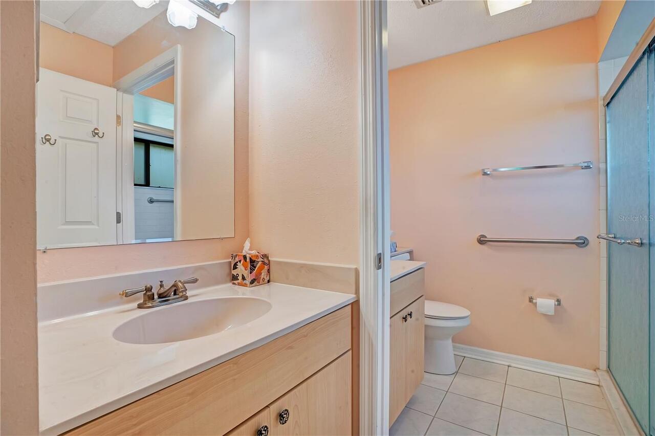 Listing Photo 15