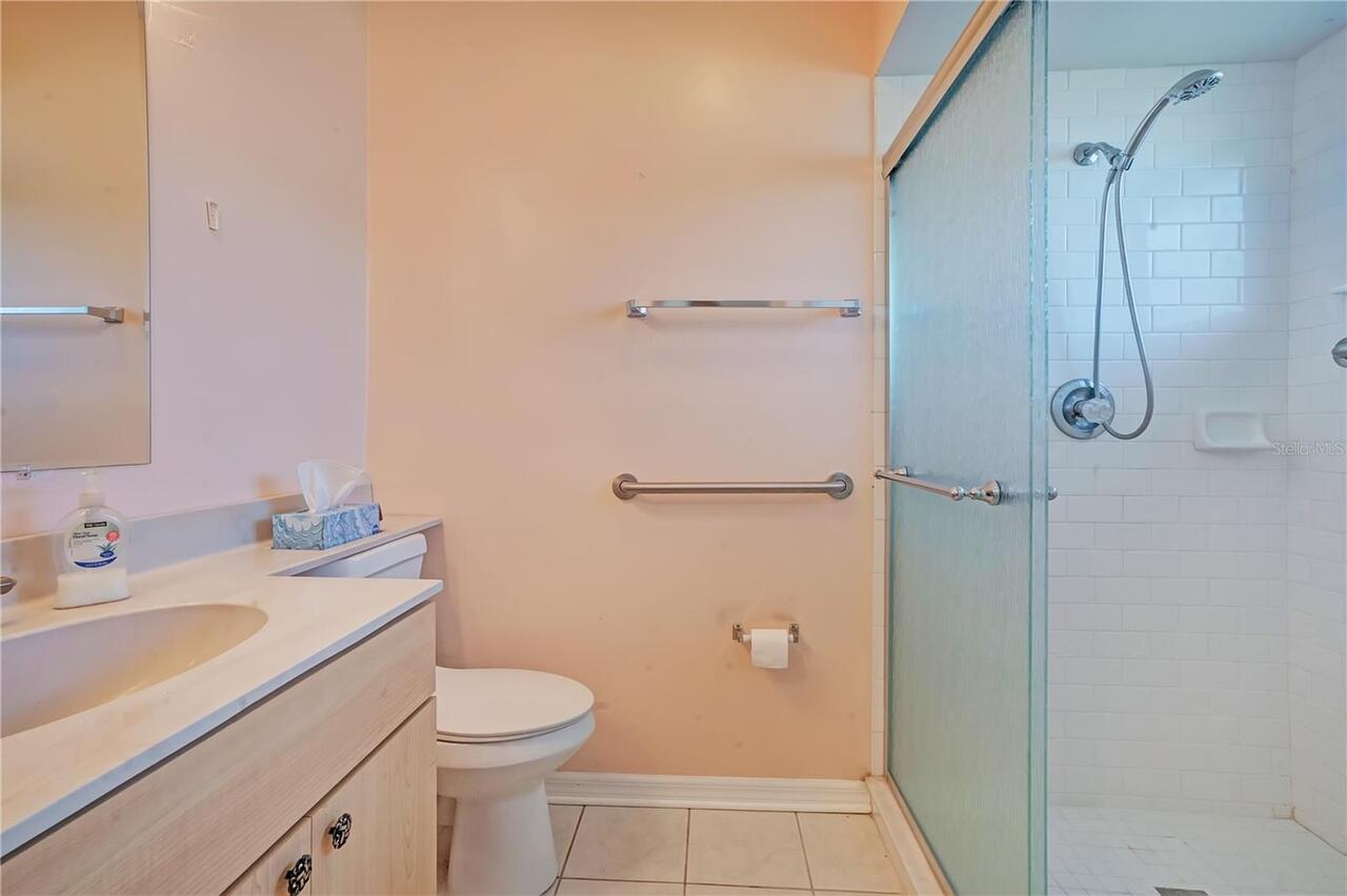 Listing Photo 16