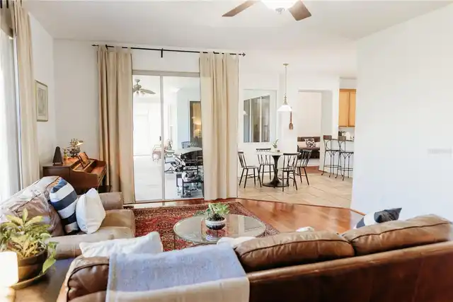 Listing Photo 17
