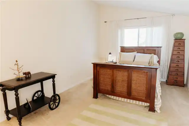 Listing Photo 30