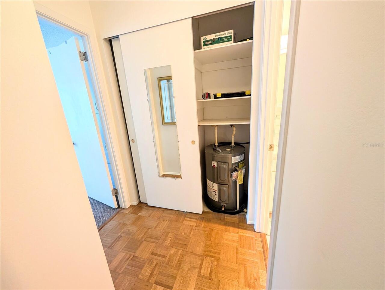 Listing Photo 11