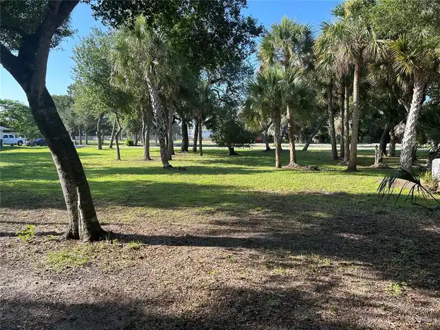 Listing Photo 9