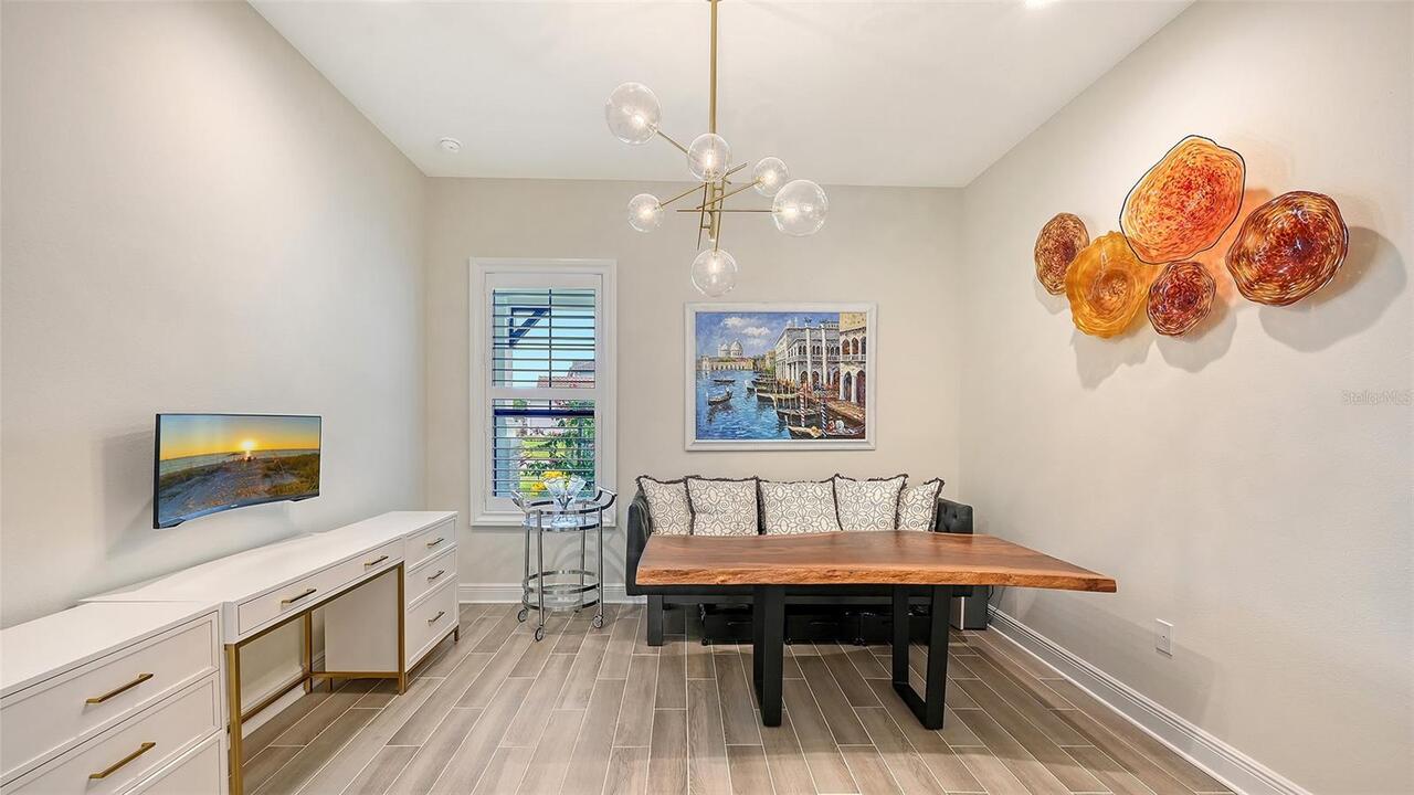 Listing Photo 17