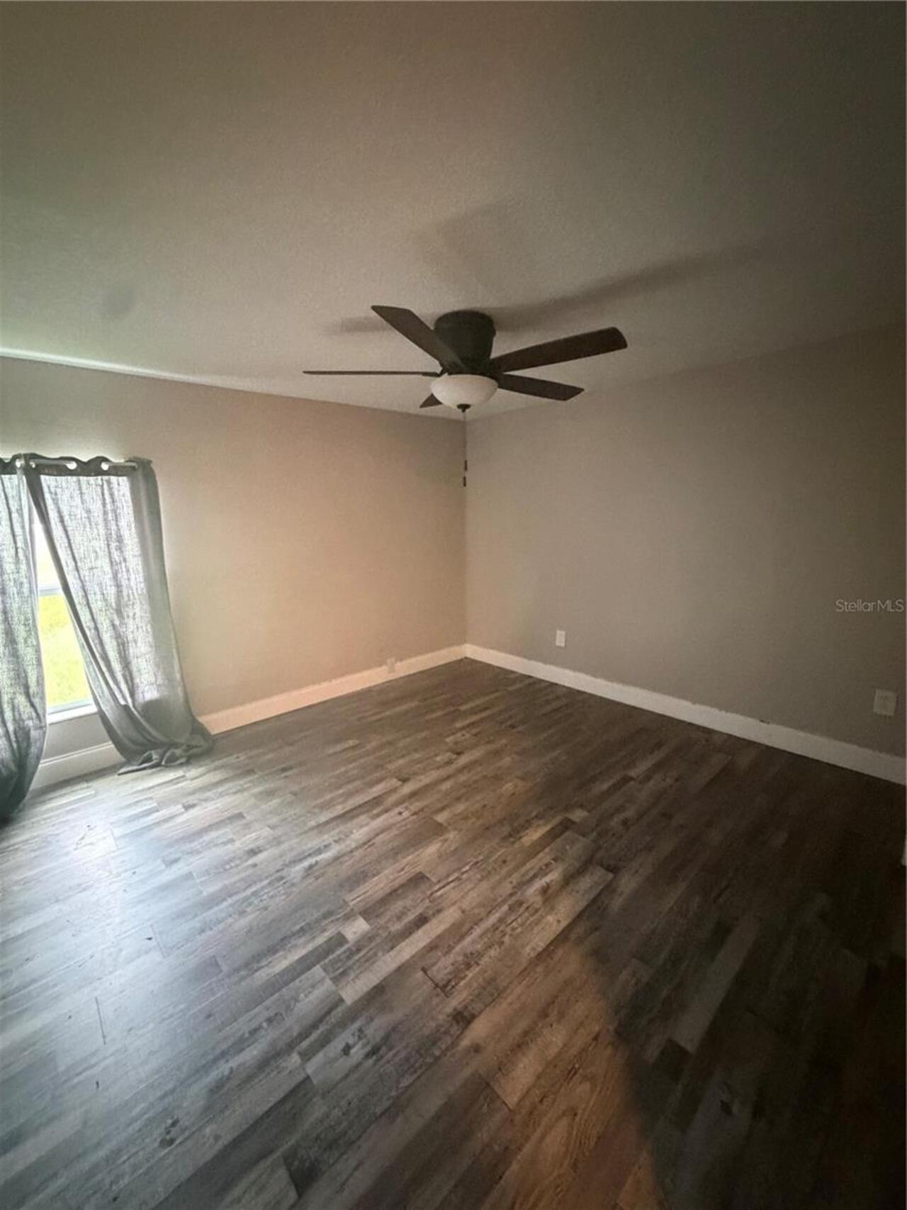 Listing Photo 22