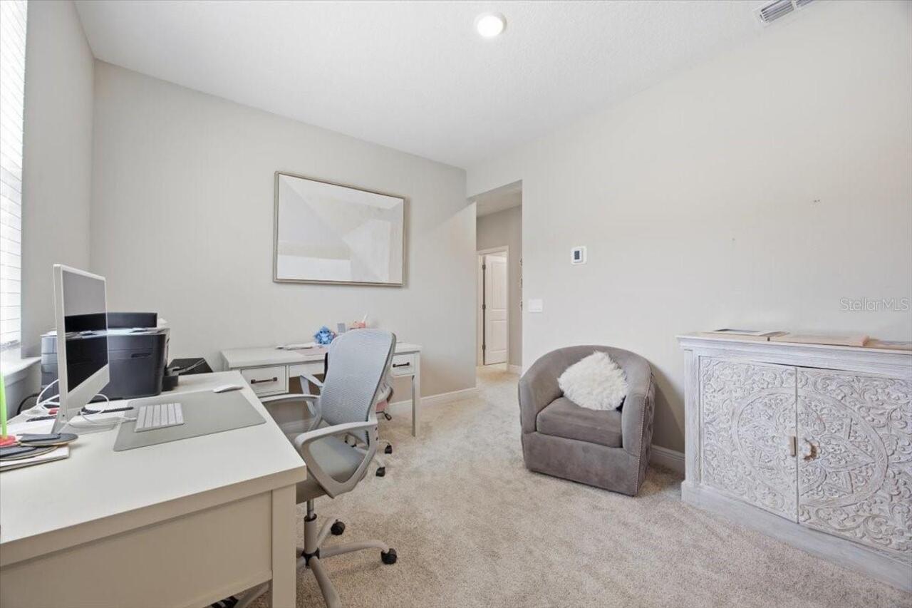 Listing Photo 16