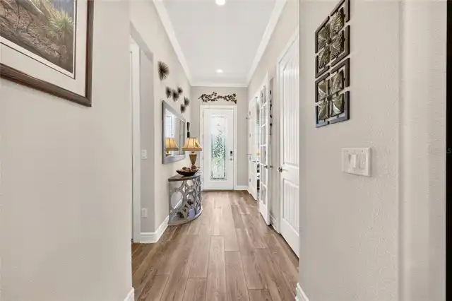Listing Photo 8
