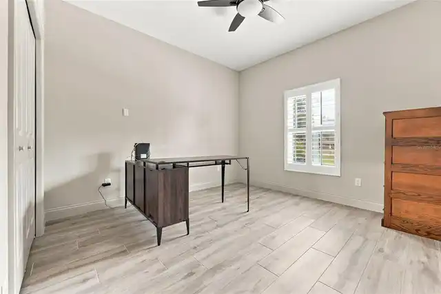Listing Photo 23