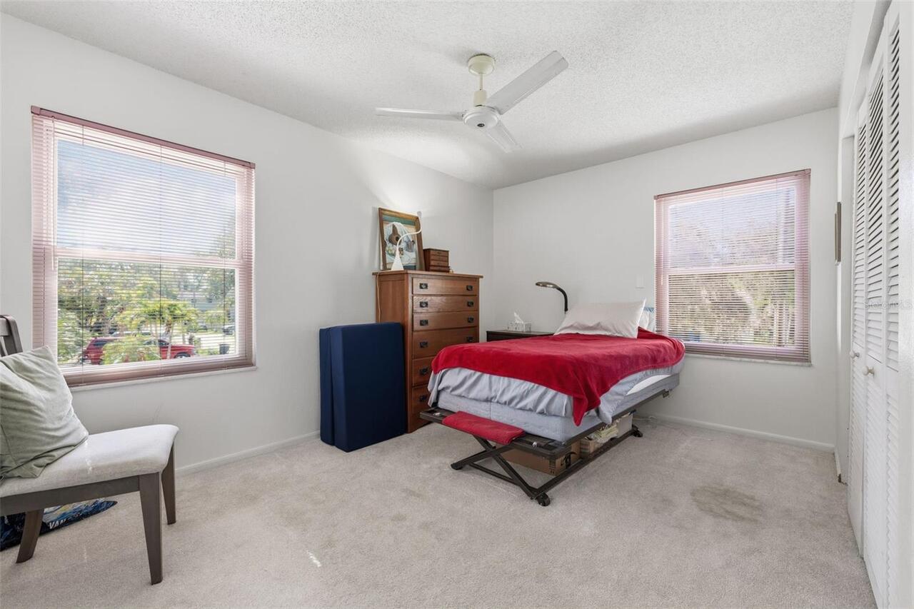 Listing Photo 16
