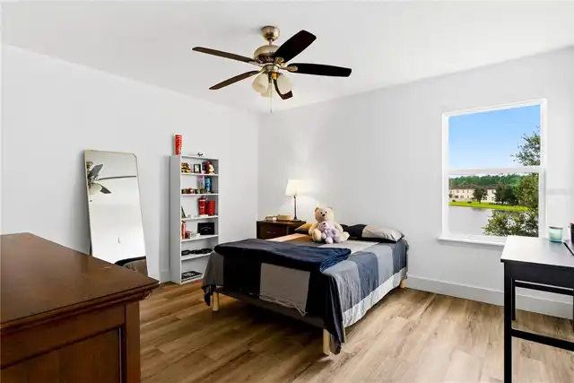 Listing Photo 34
