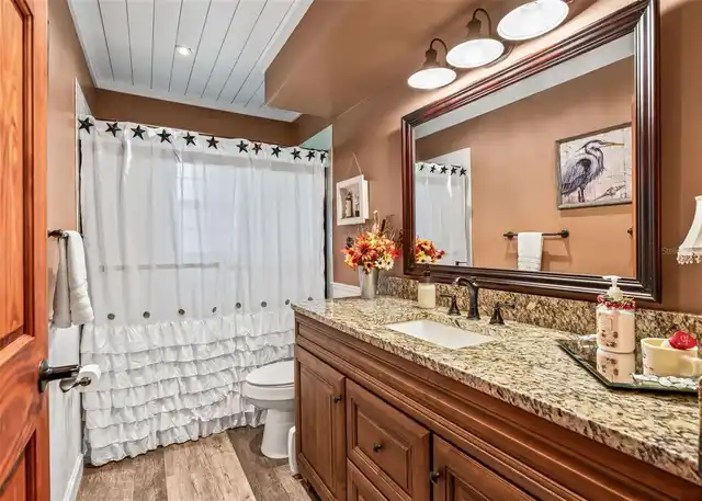 Listing Photo 21