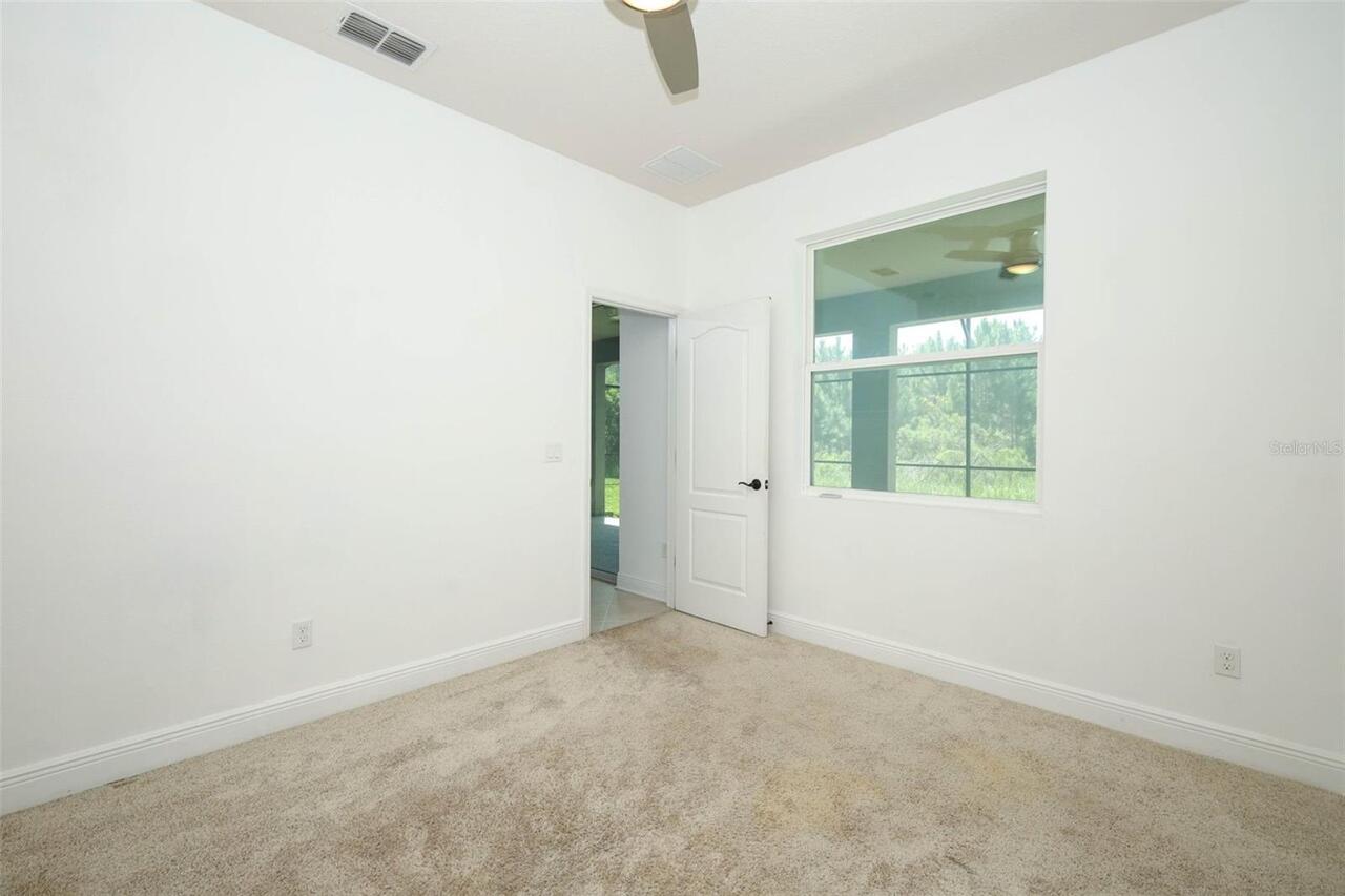 Listing Photo 43