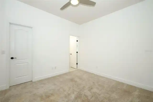 Listing Photo 42