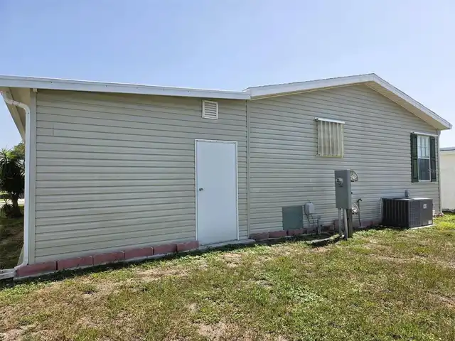 Listing Photo 5