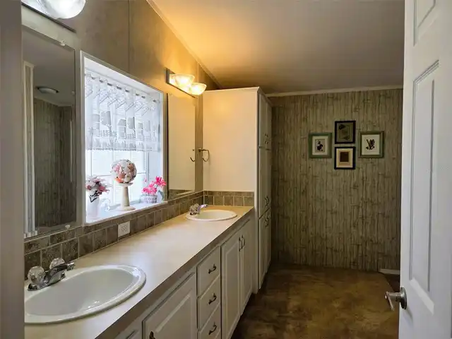 Listing Photo 26