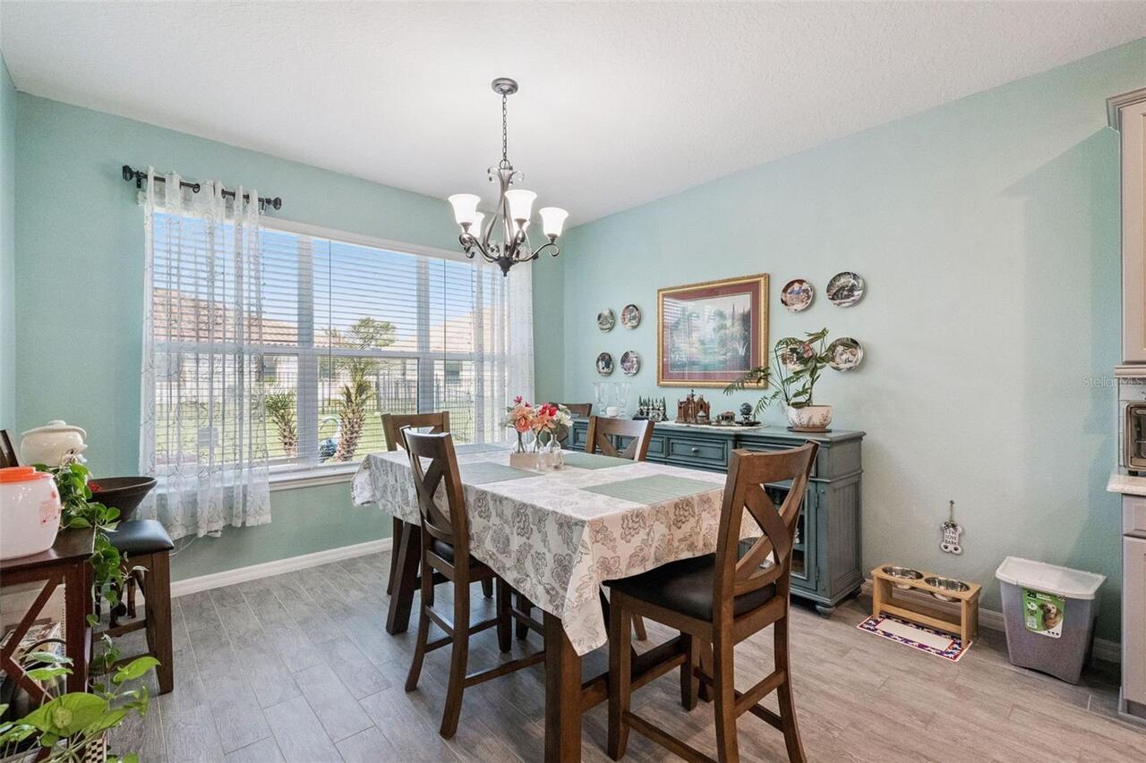 Listing Photo 8
