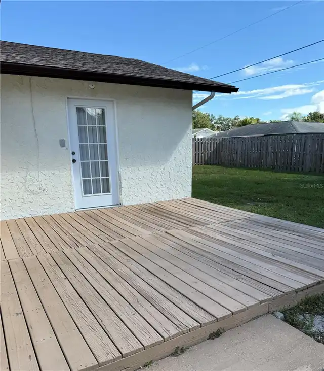 Listing Photo 17