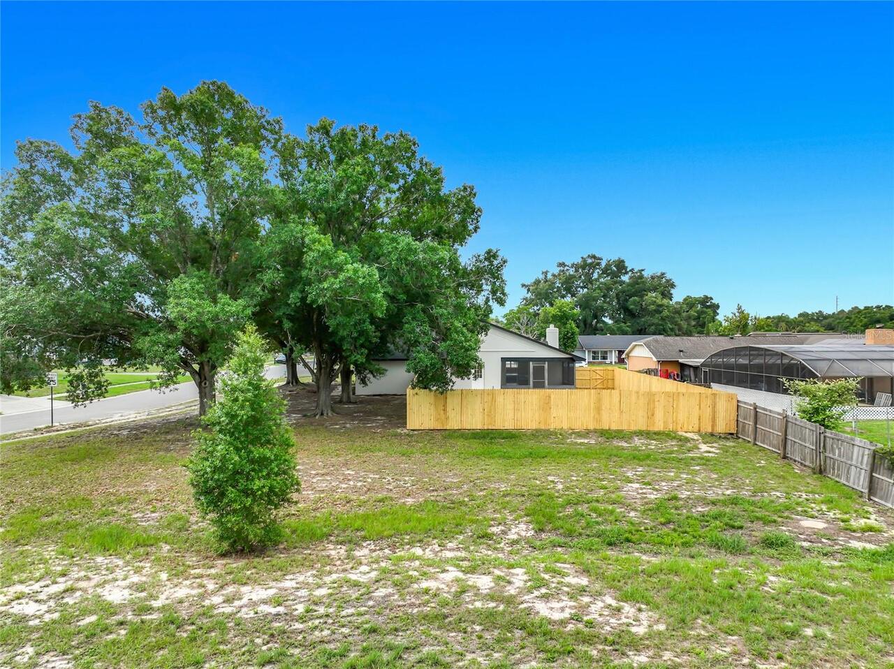 Listing Photo 42