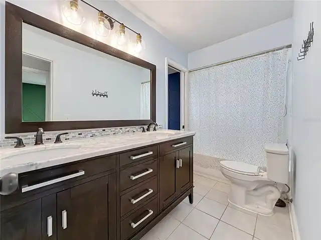 Listing Photo 23