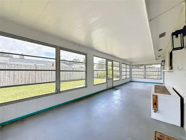 Listing Photo 28