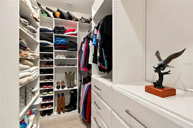 Listing Photo 33