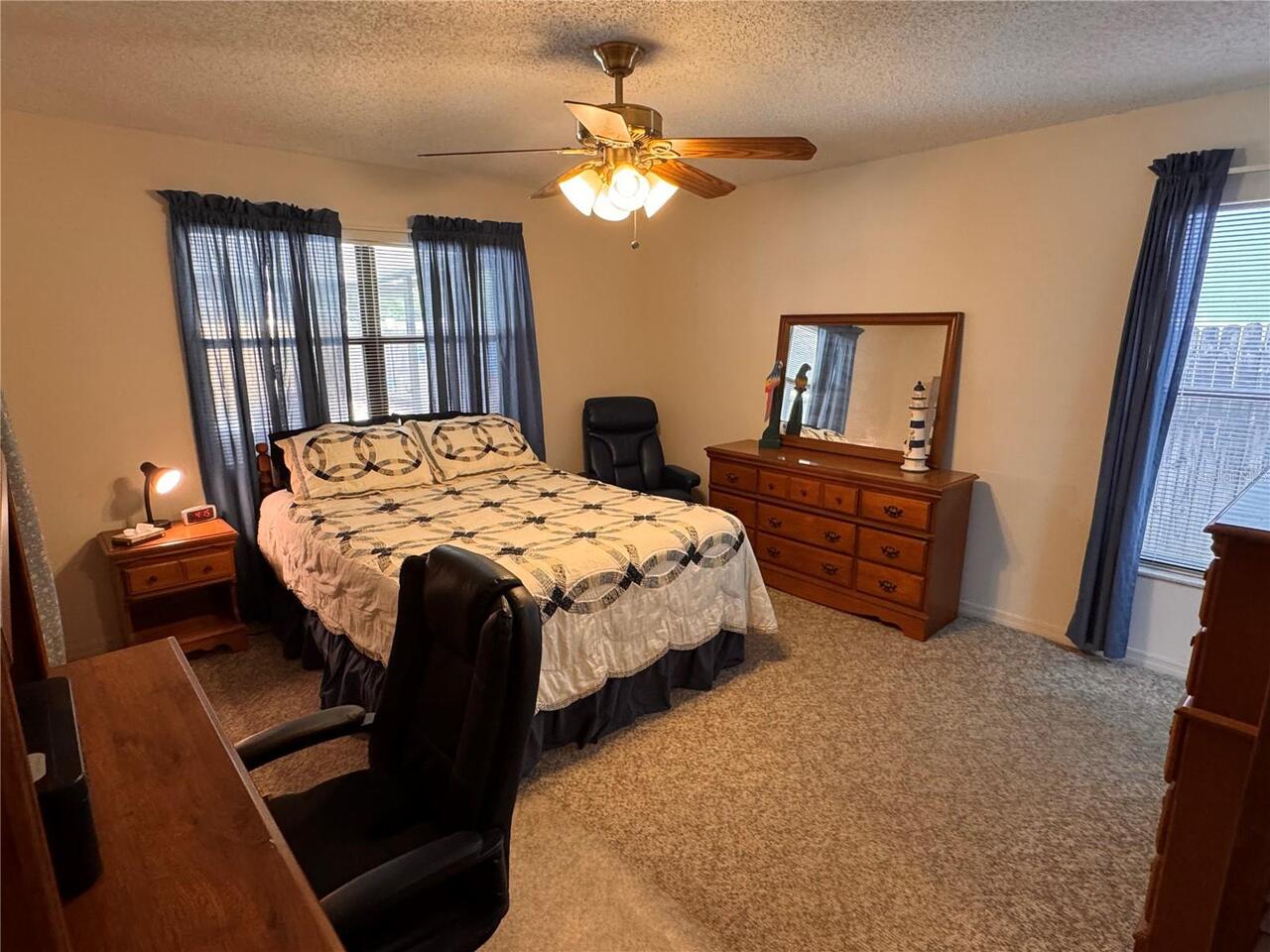 Listing Photo 11