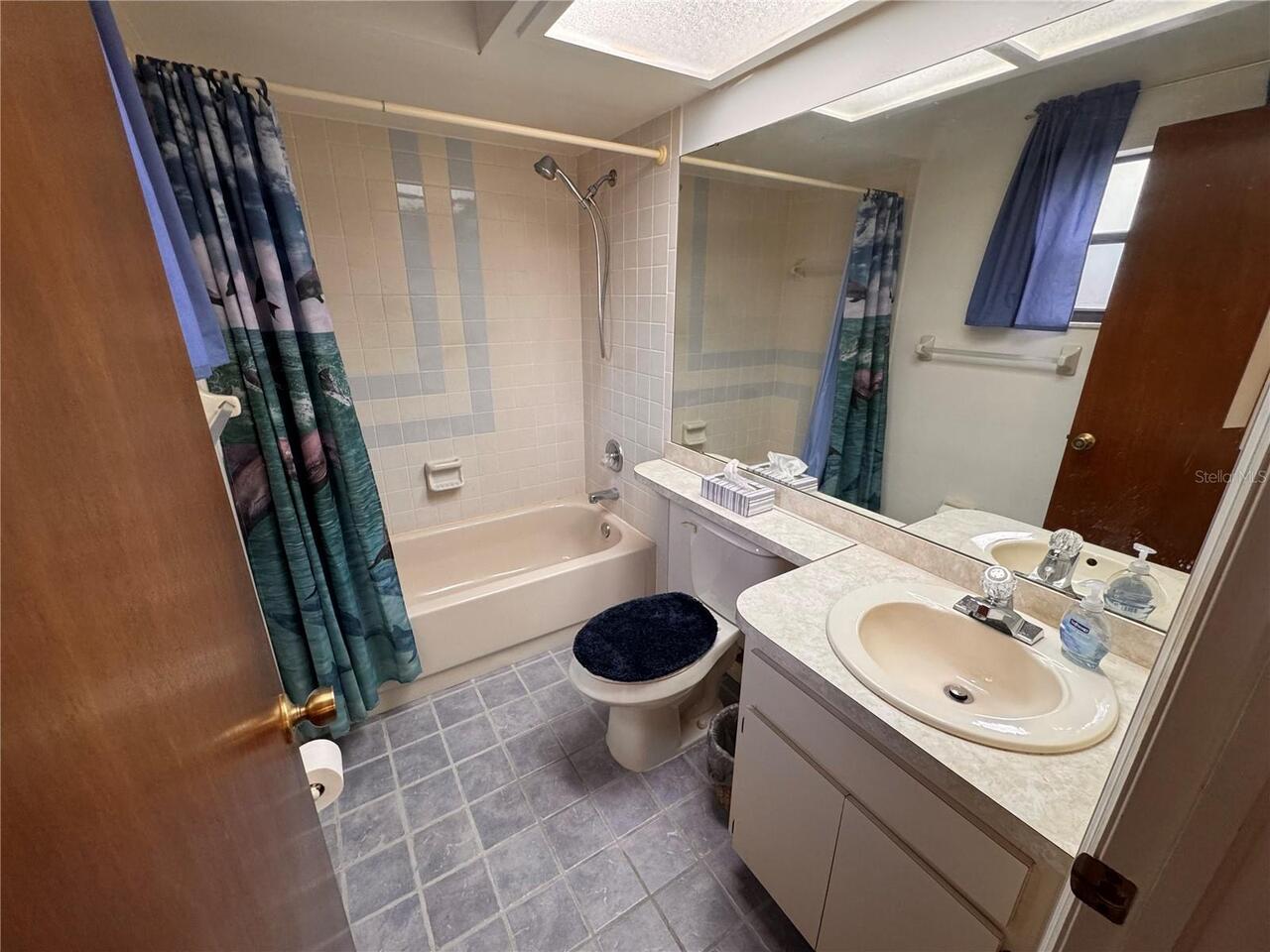 Listing Photo 14