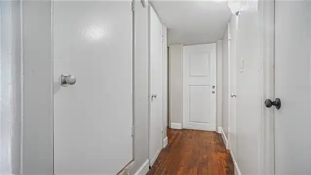 Listing Photo 14