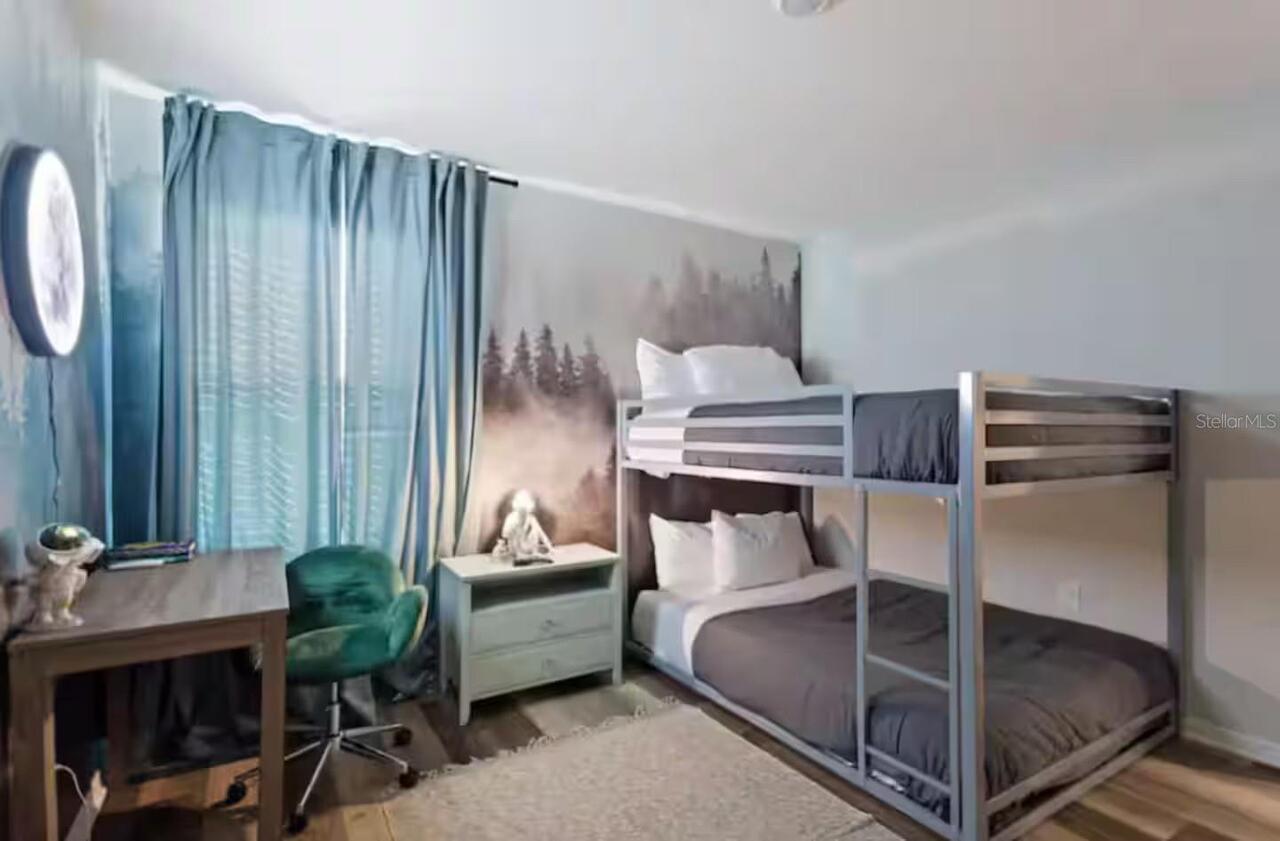 Listing Photo 18