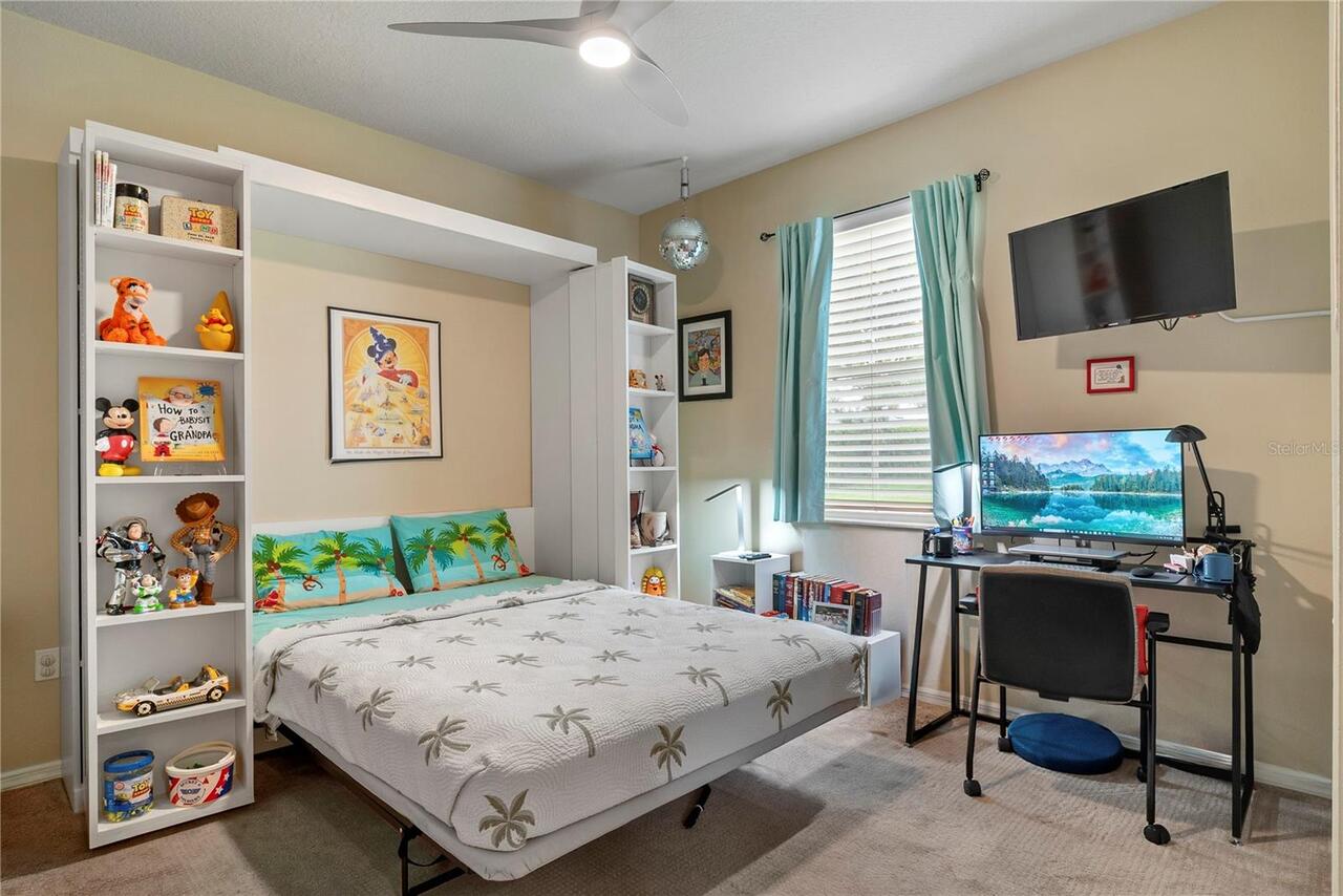 Listing Photo 15