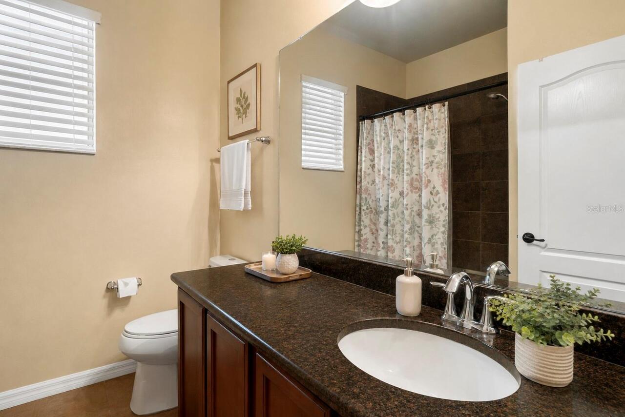 Listing Photo 16