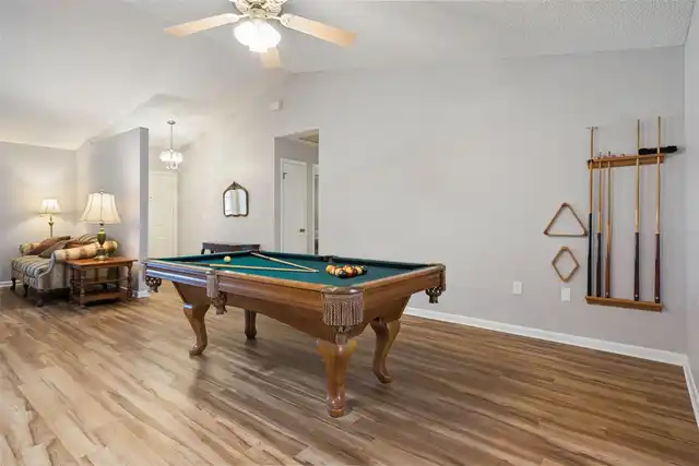 Listing Photo 15