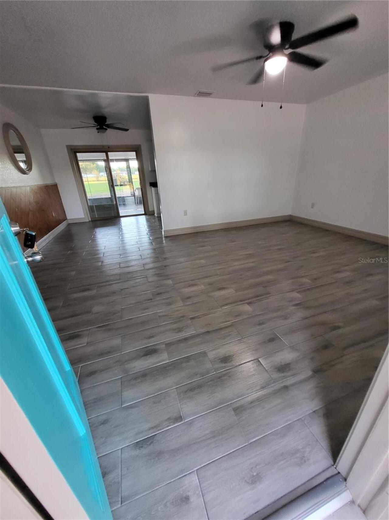Listing Photo 8