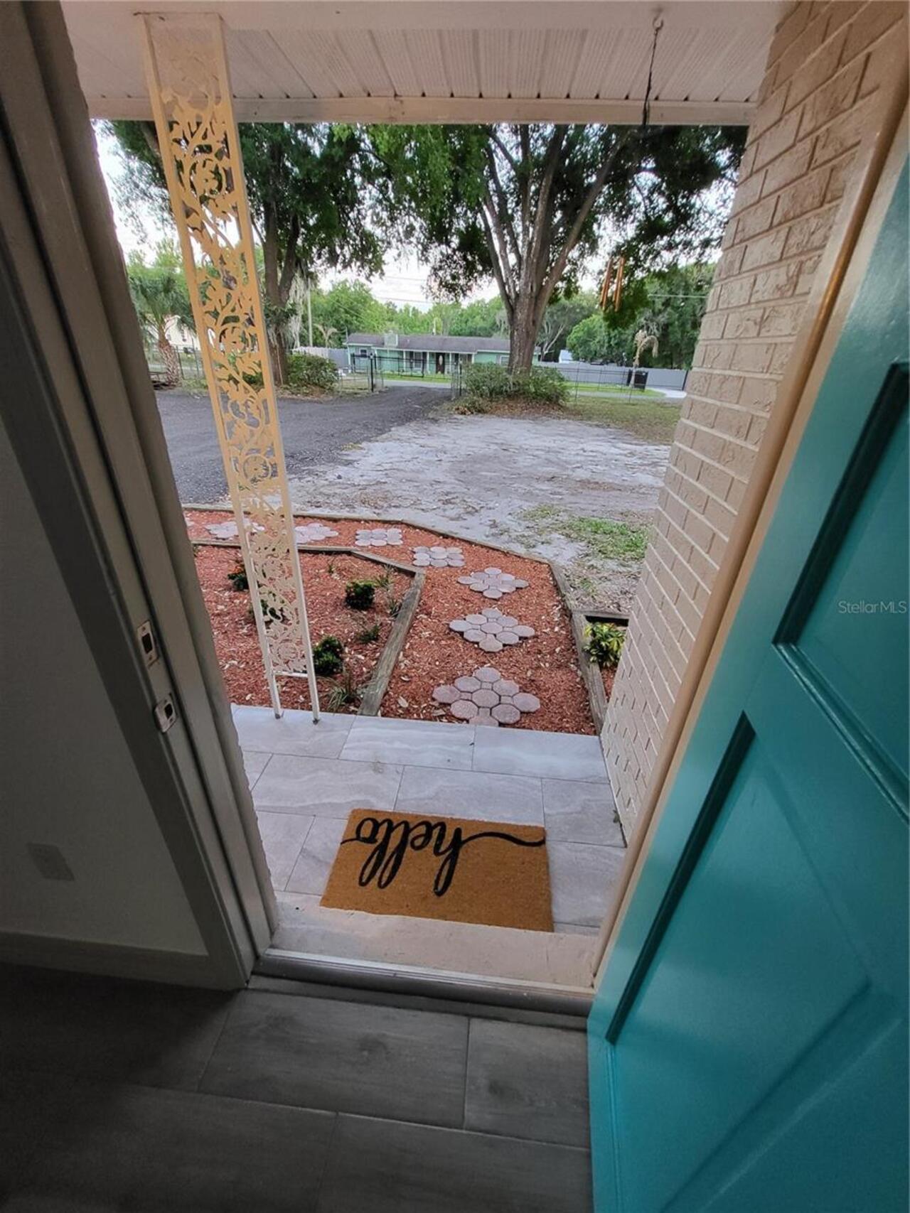 Listing Photo 11