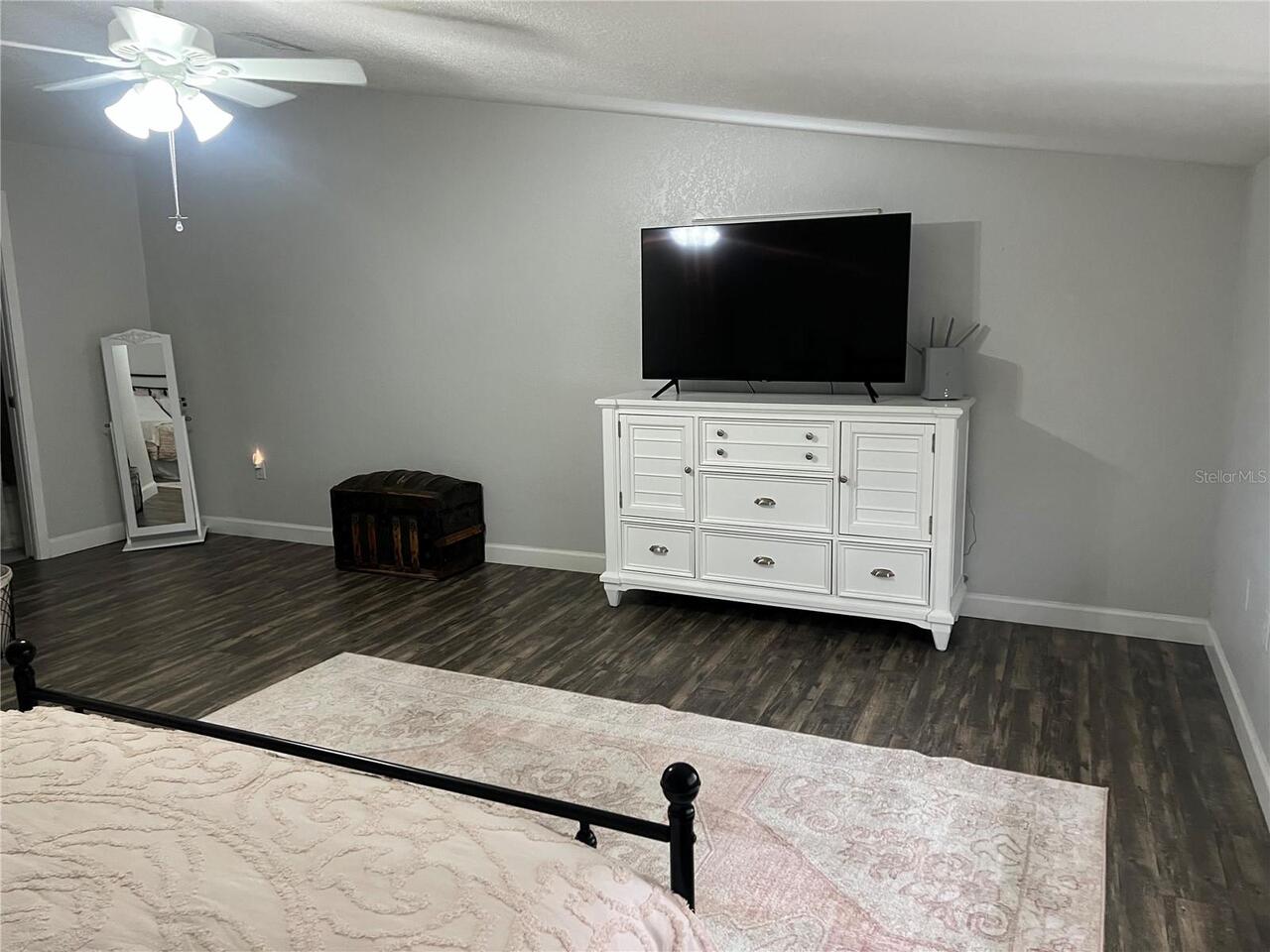 Listing Photo 14