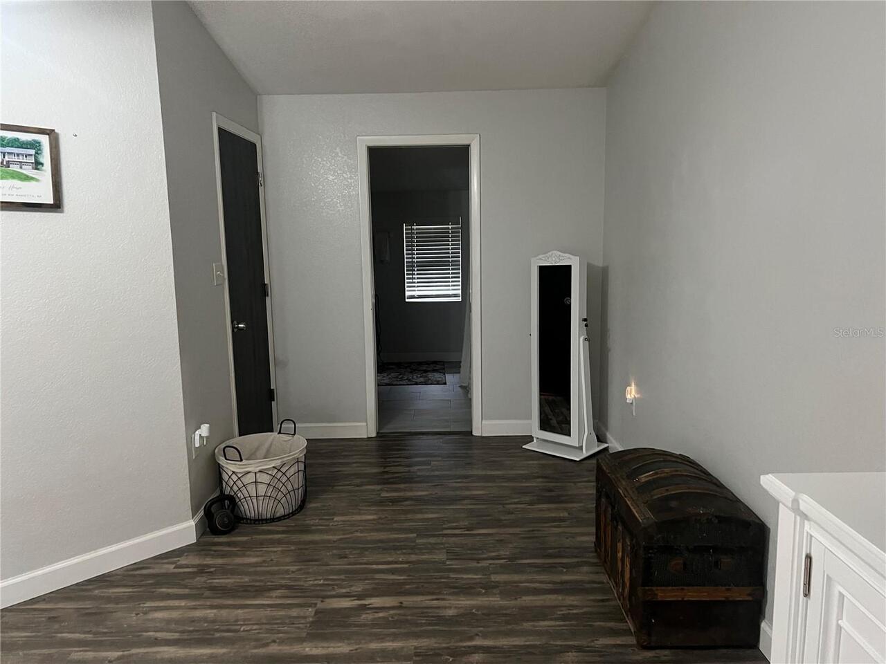 Listing Photo 15