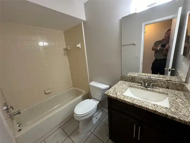 Listing Photo 6