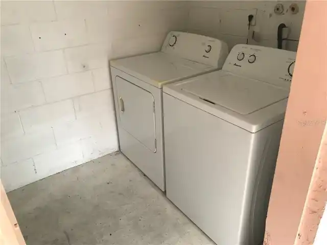 Listing Photo 11