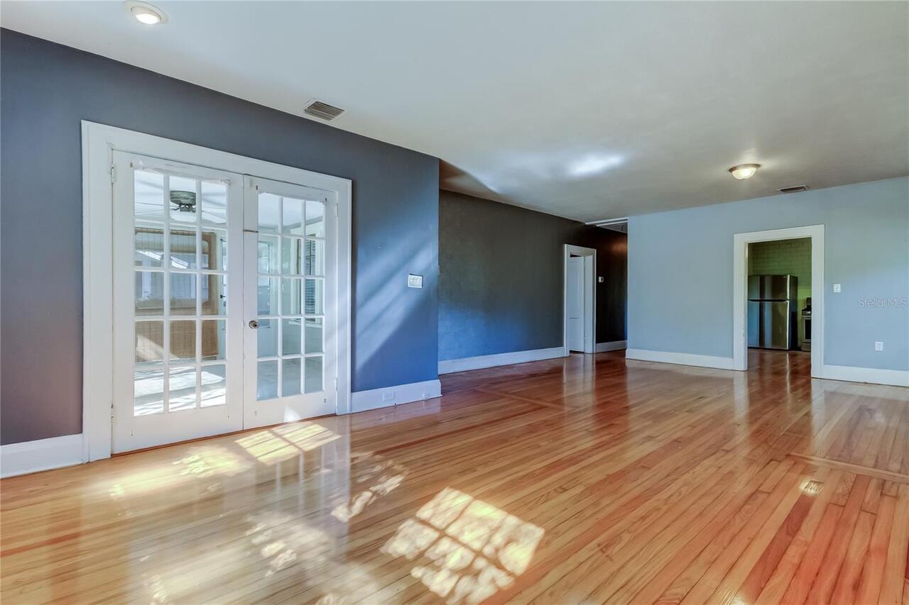 Listing Photo 7
