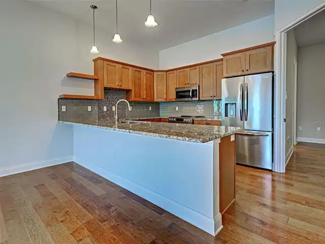 Listing Photo 17