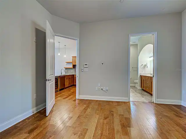 Listing Photo 31