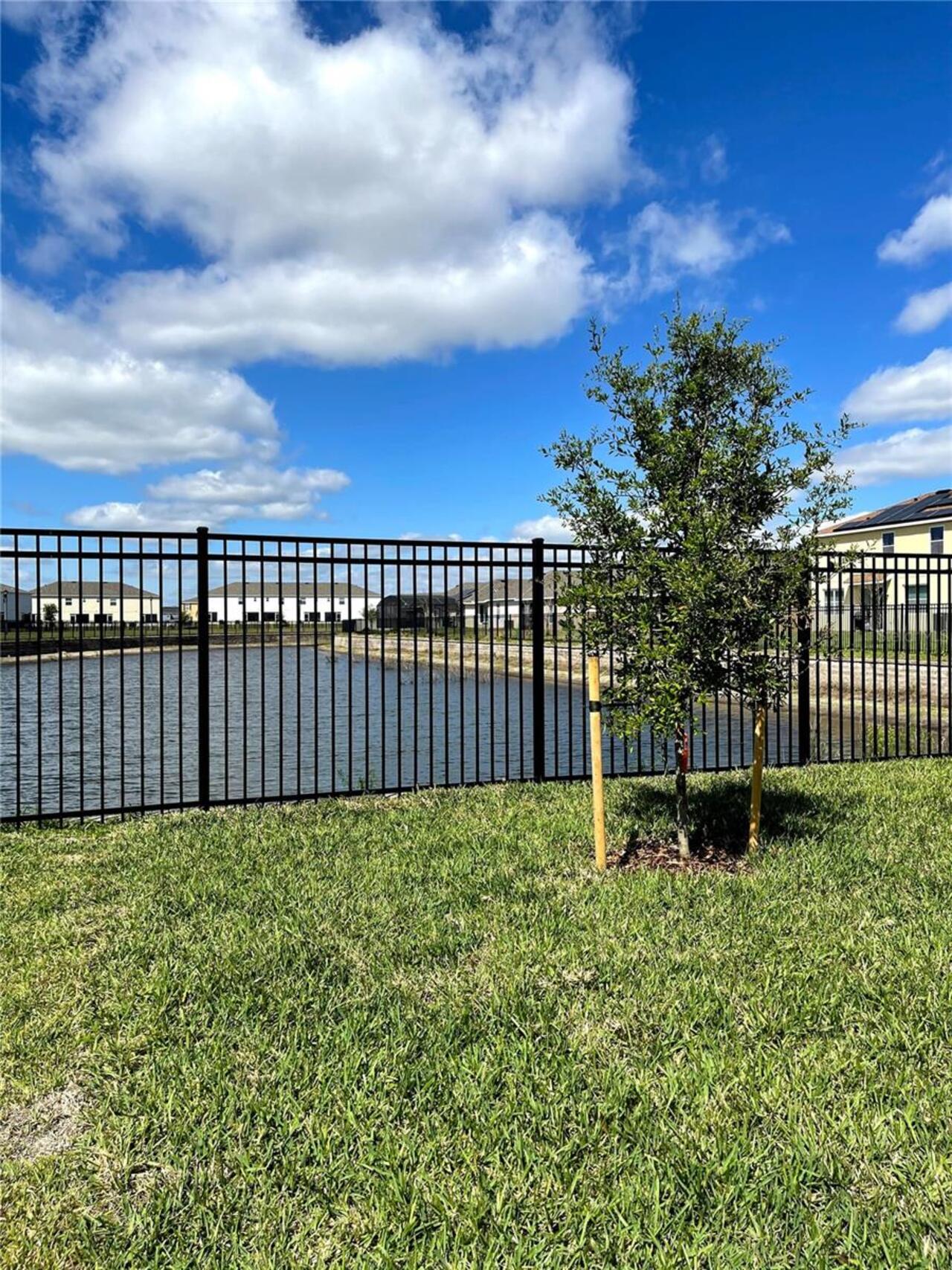 Listing Photo 17