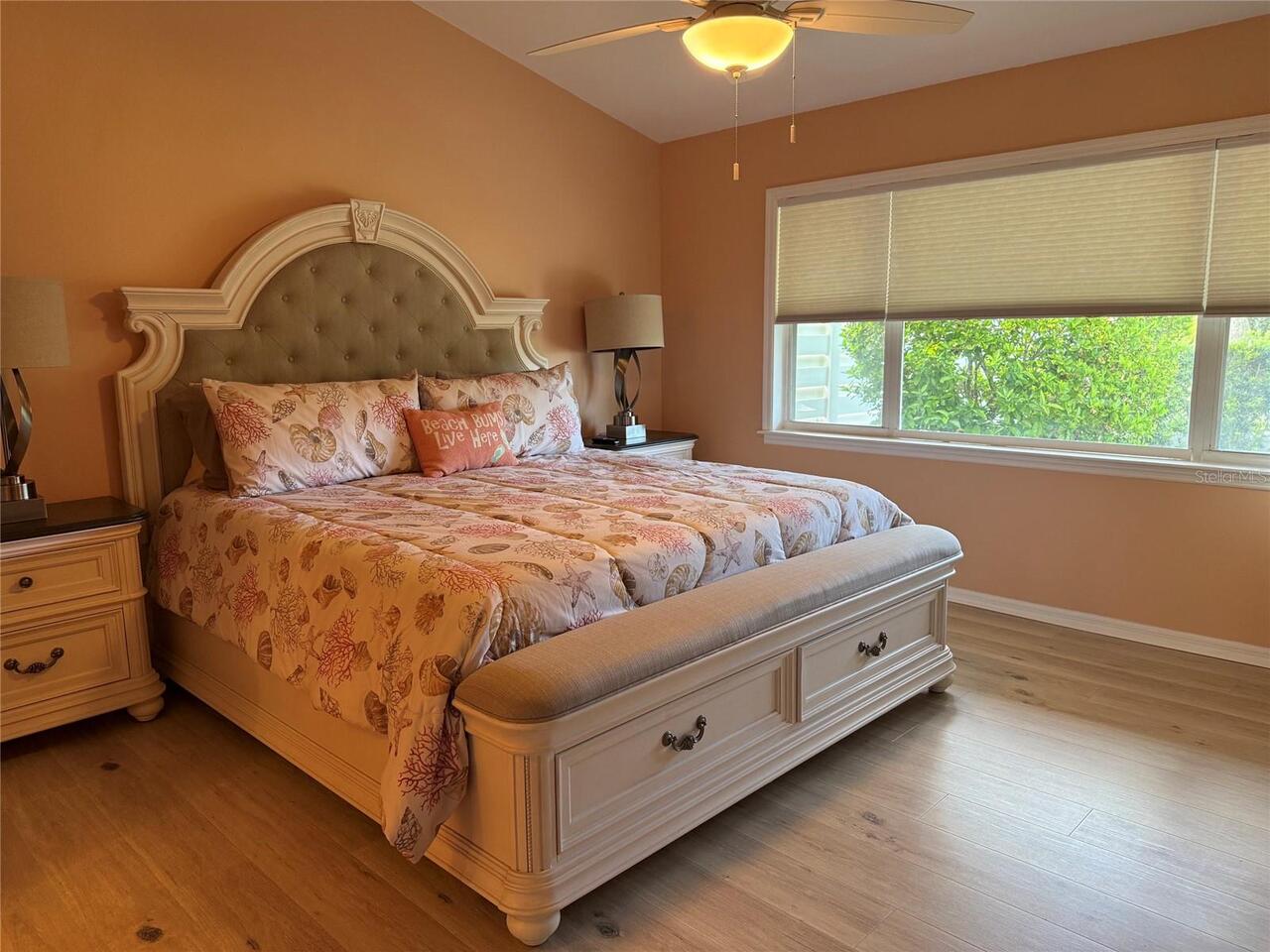 Listing Photo 14