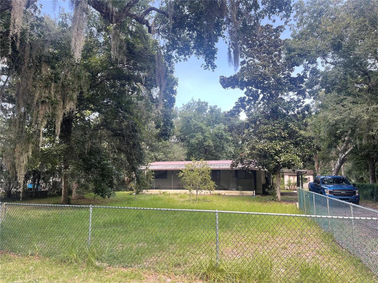 Listing Photo 11