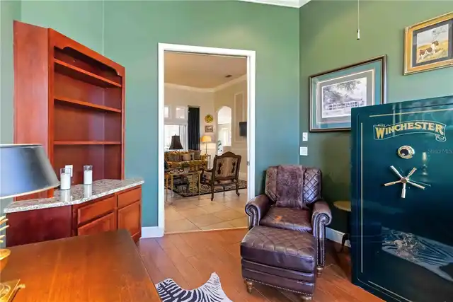 Listing Photo 15