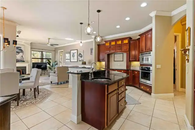 Listing Photo 16