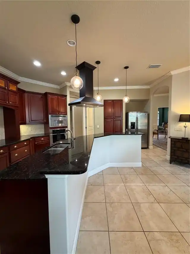 Listing Photo 22